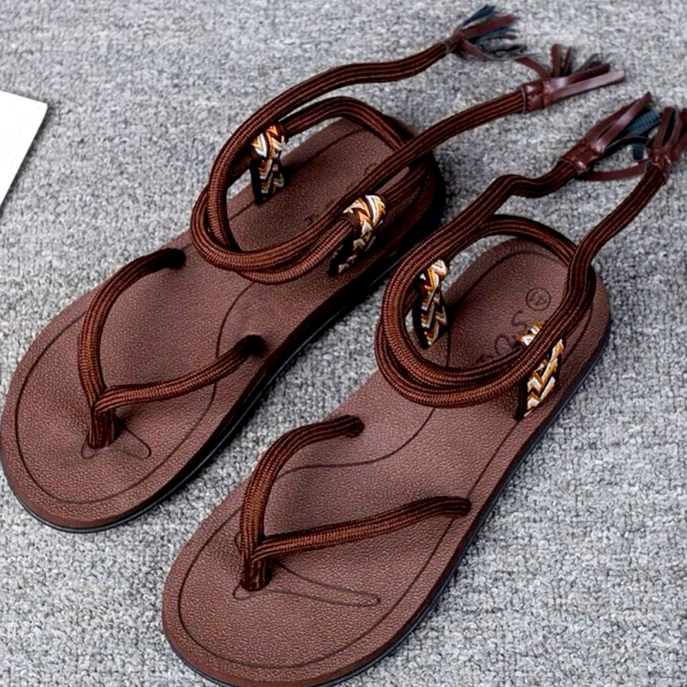 SHEIN Brown Tassel Wear Resistant Sandals